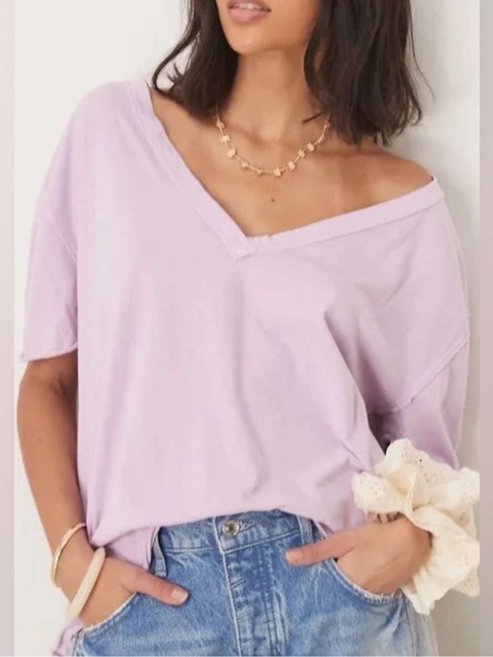 Free People Nina V-Neck T-Shirt Size Small Oversized Lilac Bohemian